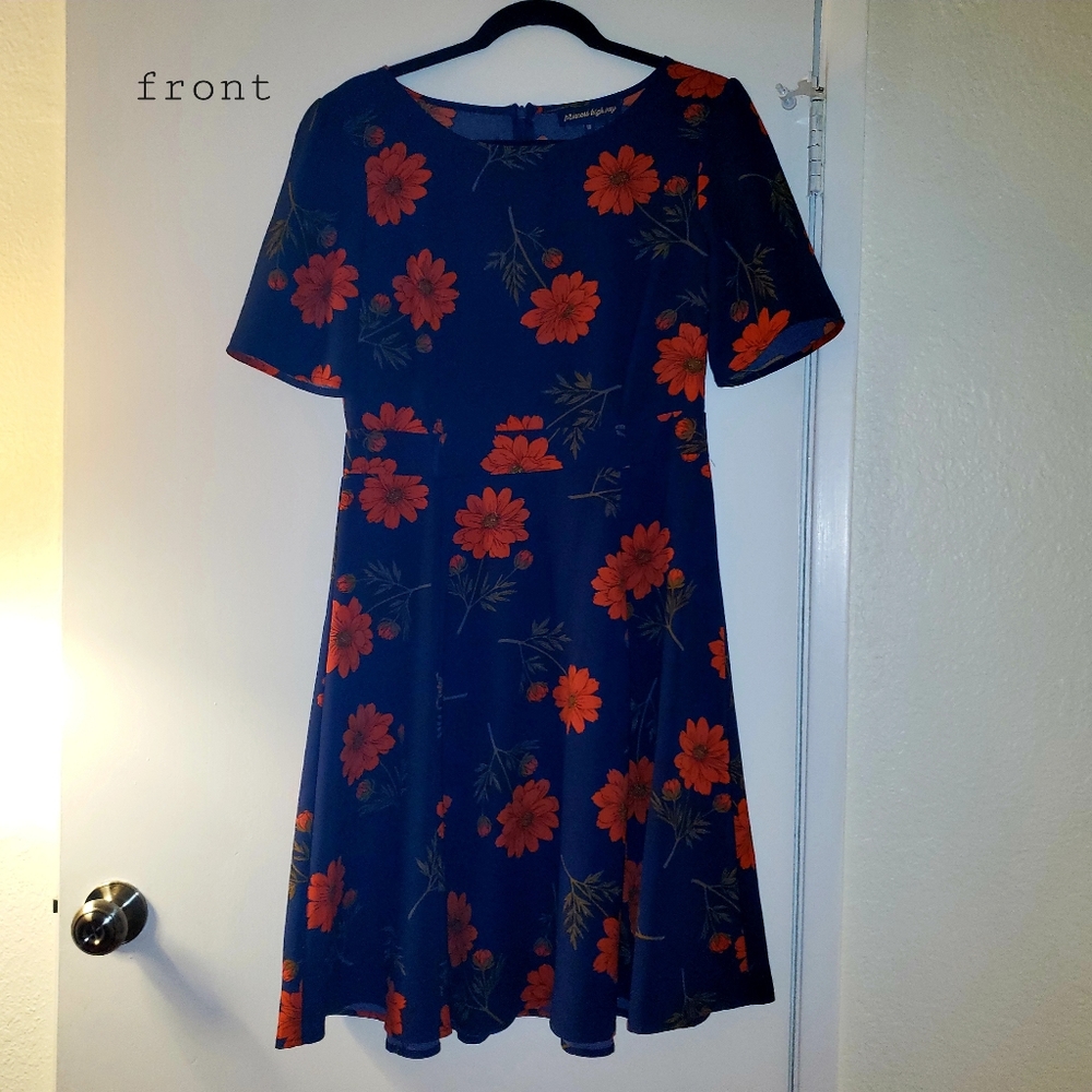 NWT Princess Highway Navy Floral Dress